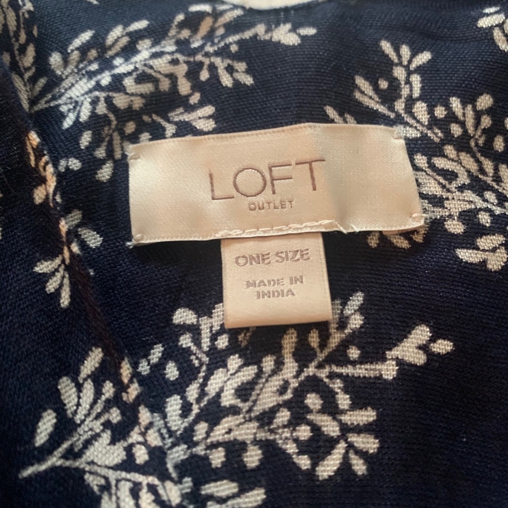 Cardigan - Picture 2 of 2